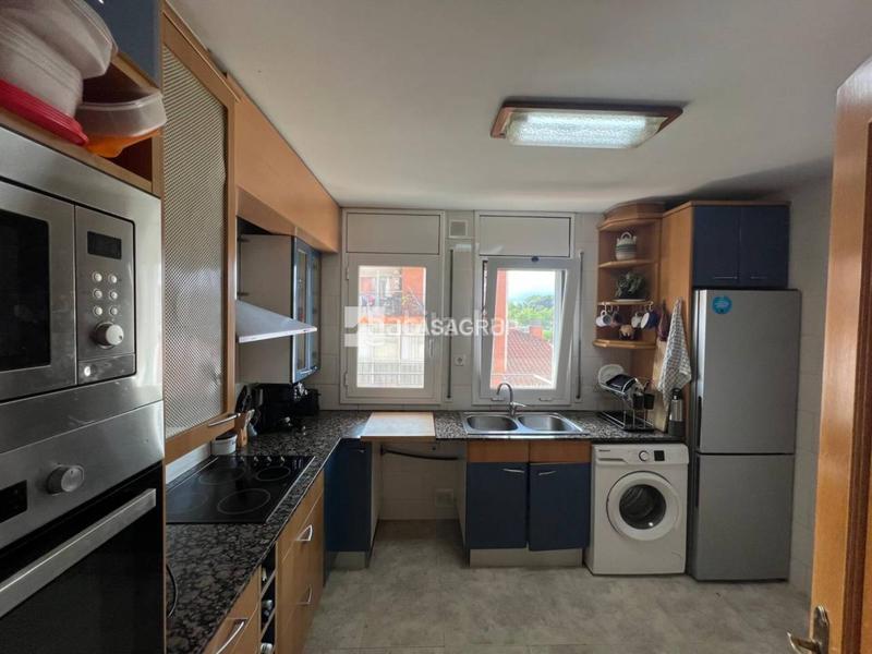 Foto e1defa5d-932c-4217-a7be-a69582f49895. Ático venta ático dúplex esquinero en zona nord en Rubí