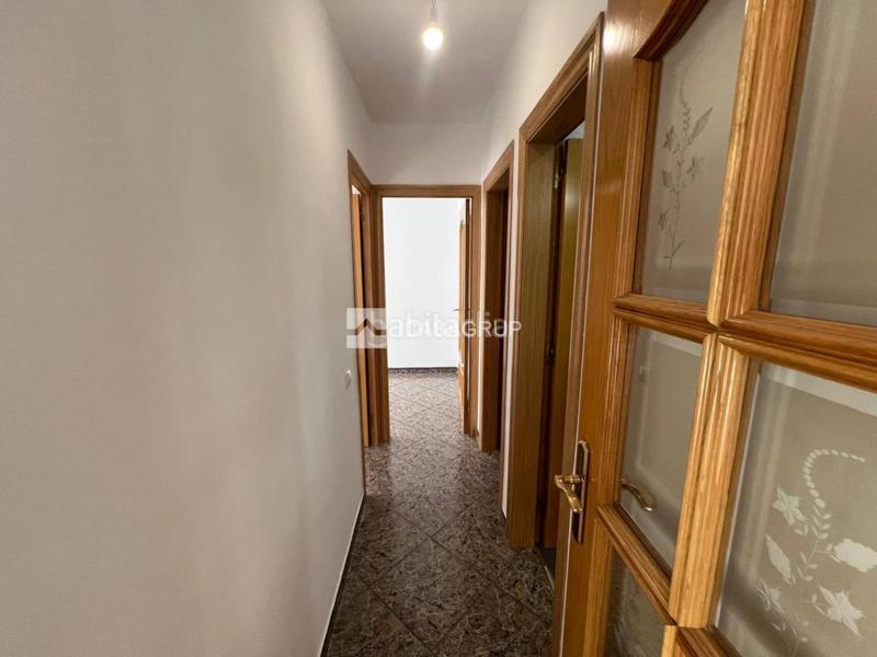 Foto 32749ff5-e409-4dda-9f31-0fc56fa7da1f. Etagenwohnung in Zona Nord Rubí