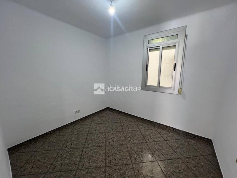 Foto 6a6a21ca-e10d-4732-bd3a-7122bdc2a16c. Etagenwohnung in Zona Nord Rubí