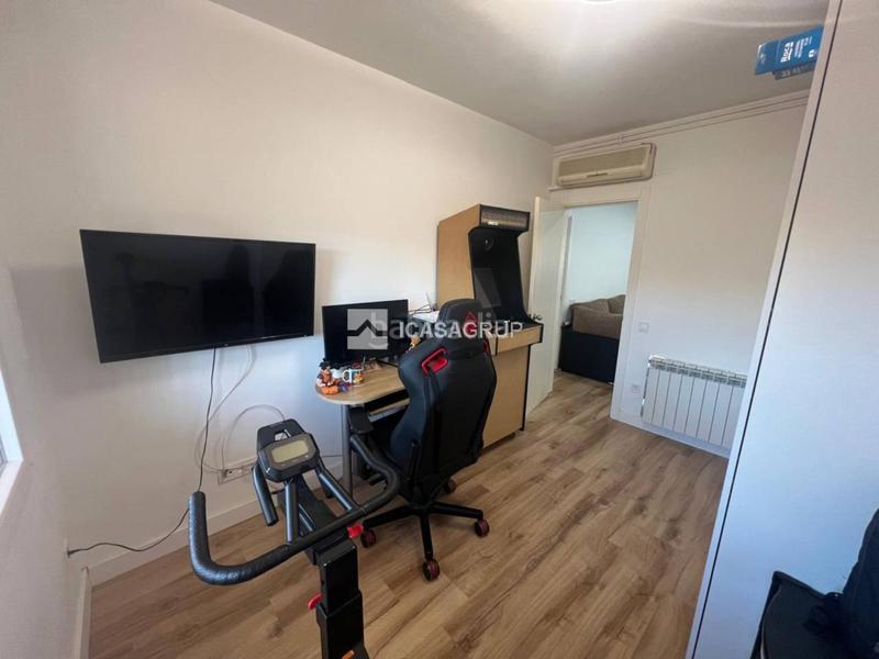 Foto 39e277e2-c6f2-4438-810f-76c1cc417e48. Maison avec chauffage parking piscine dans Can Vallhonrat Rubí