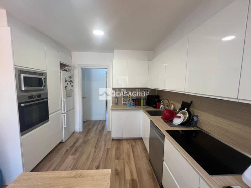 Foto 3d3d4105-d379-41f7-8074-c53b422deb1f. Maison avec chauffage parking piscine dans Can Vallhonrat Rubí