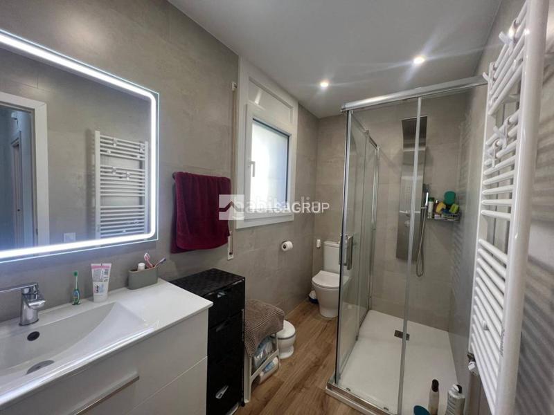 Foto b1386e6c-10e8-4ba7-87e1-fcc01560d4c5. Maison avec chauffage parking piscine dans Can Vallhonrat Rubí