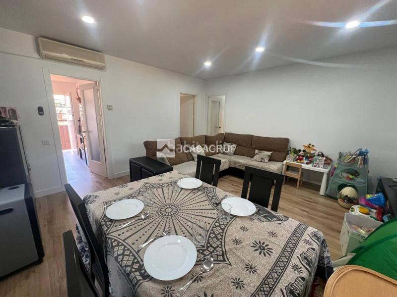 Foto ee3dfbb8-002e-4871-9c45-77ad0808e6ab. Maison avec chauffage parking piscine dans Can Vallhonrat Rubí