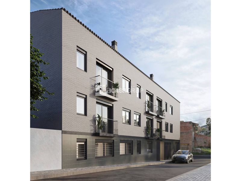 Foto d99b2d5e-7ec4-4cb1-a8f5-fca412953a64. Pis a Can Fatjó-Sant Jordi Park-Plana del Castell Rubí