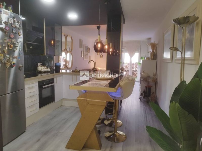 Foto 0d97d7e2-38ad-4b73-bf5b-a40503fd9e4a. Piso  en venta en calle font del ferro, en Ca n´Oriol Rubí