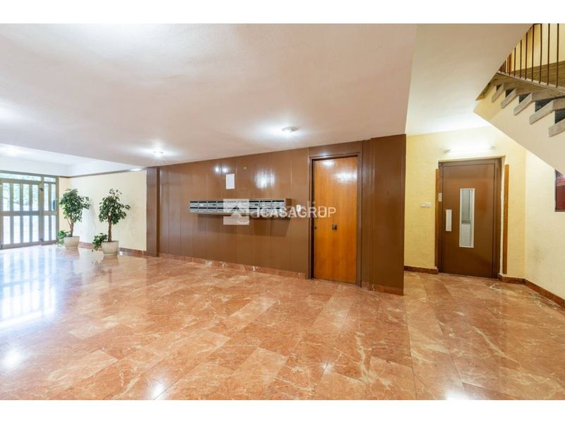Foto f382a062-958c-4902-85ed-fbb8c4721ca0. Pis a Centre Rubí