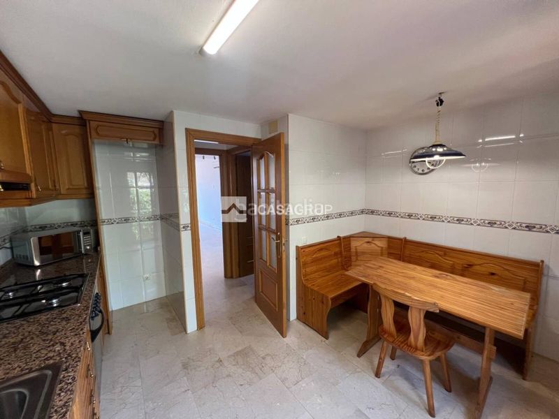 Foto 0b00e8b1-7e58-435c-aa49-9e39246d809d. Casa aparellada amb calefacció aparcament a Ca n´Oriol Rubí