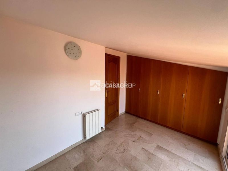 Foto e570a2cb-617f-4113-98d8-024b33ed8dea. Casa aparellada amb calefacció aparcament a Ca n´Oriol Rubí