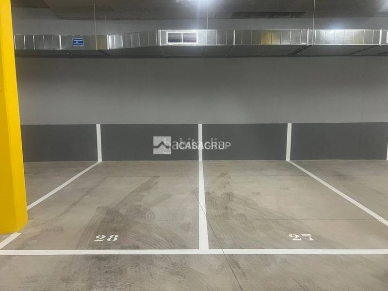 Foto 63065a4f-8ce3-45e3-8e73-080c4f0db4b1. Aparcament cotxe a Covadonga Sabadell
