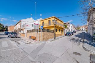 Maison à Diezma. Casa en venta en diezma, 4 dormitorios.