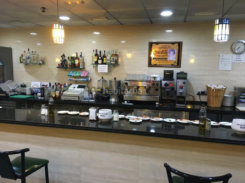 Foto ebb856e1-9367-41d9-8650-3d9ecf90668e. Location local commercial dans San Miguel Armilla