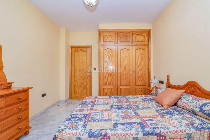 Foto 57d430fe-59d0-4078-9a03-7d302bf0dd82. Chalet  en venta en urbanizaciones, 5 dormitorios. en Cúllar Vega