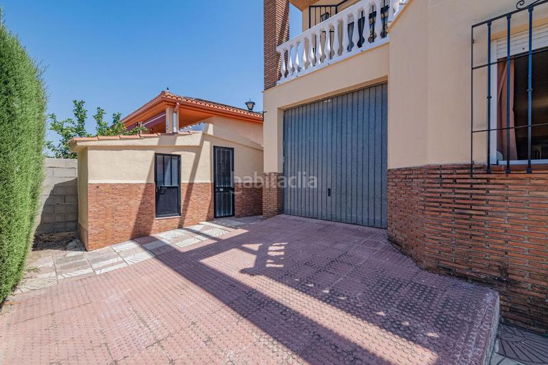 Foto a05c6ca3-149e-44da-869a-986f2045f6ef. Chalet  en venta en urbanizaciones, 5 dormitorios. en Cúllar Vega