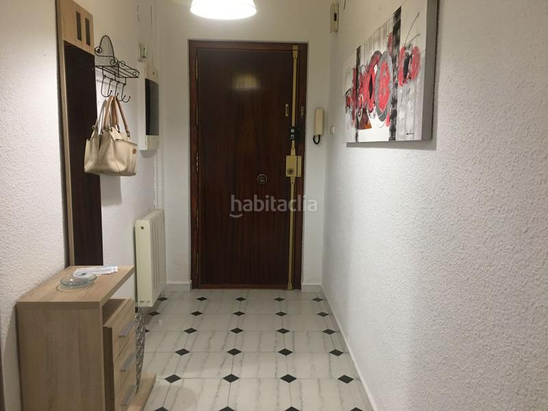 Foto 8db84ae0-3643-422a-8880-efb14b862a87. Alquiler piso  en alquiler en la chana, 3 dormitorios. en Granada