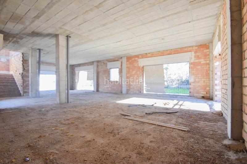 Foto e8fbf4fe-bddf-4a88-b879-ca458e544716. House in calle acequia 21 in Camino de los Neveros - Serrallo Granada