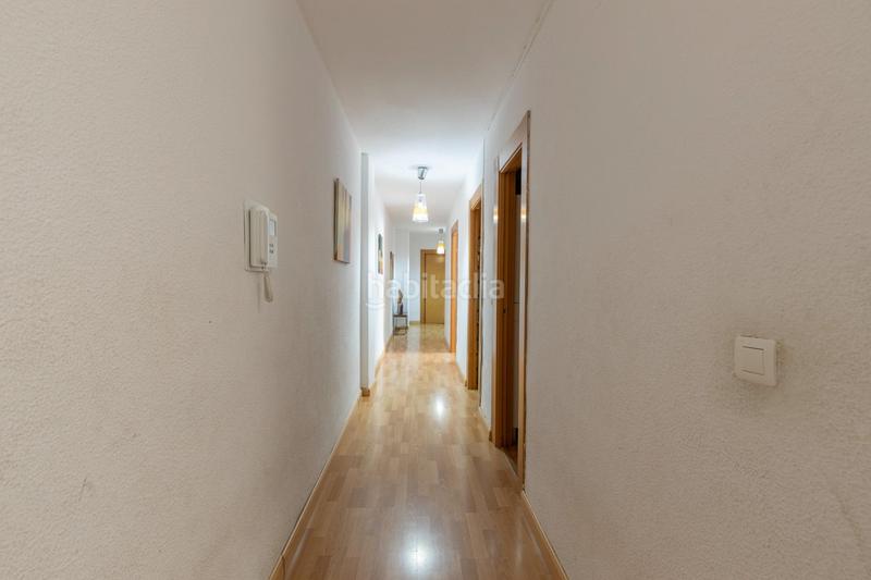 Foto 016aff84-1c97-44fd-90ef-bd8082c96011. Piso en calle manuel de falla 7 piso en venta en calle manuel de falla, figares, en Granada