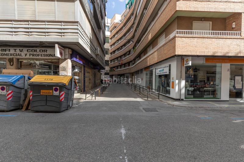Foto 48ffa6ad-faac-45de-a65a-78ecda4d422d. Piso en calle manuel de falla 7 piso en venta en calle manuel de falla, figares, en Granada