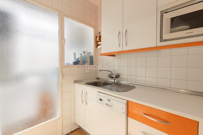 Foto 54ff5358-5f66-4acc-9aa2-0b5f31eb77e7. Piso en calle manuel de falla 7 piso en venta en calle manuel de falla, figares, en Granada