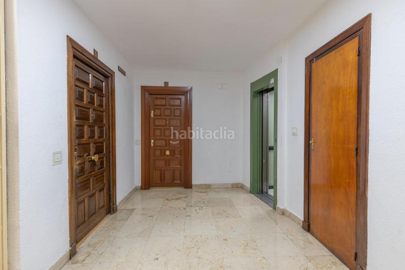 Foto 6b7c031e-dc7a-432d-9c31-54fccf4b5048. Piso en calle manuel de falla 7 piso en venta en calle manuel de falla, figares, en Granada