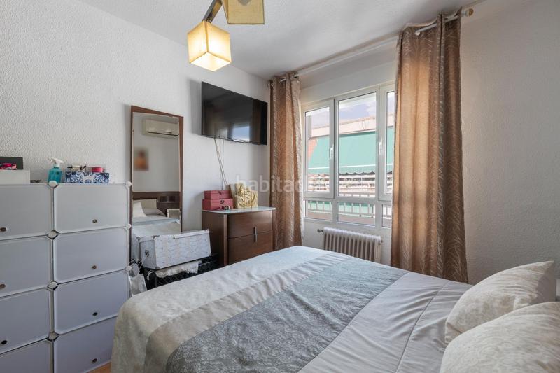 Foto 9775f0c9-1125-4b3a-ad14-54d25ad3f8f3. Piso en calle manuel de falla 7 piso en venta en calle manuel de falla, figares, en Granada