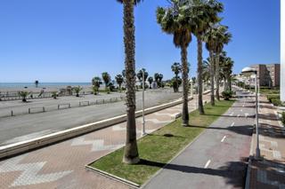 Pis en Camino pelaillo del 17. Piso en primera linea con terraza y dos cocheras