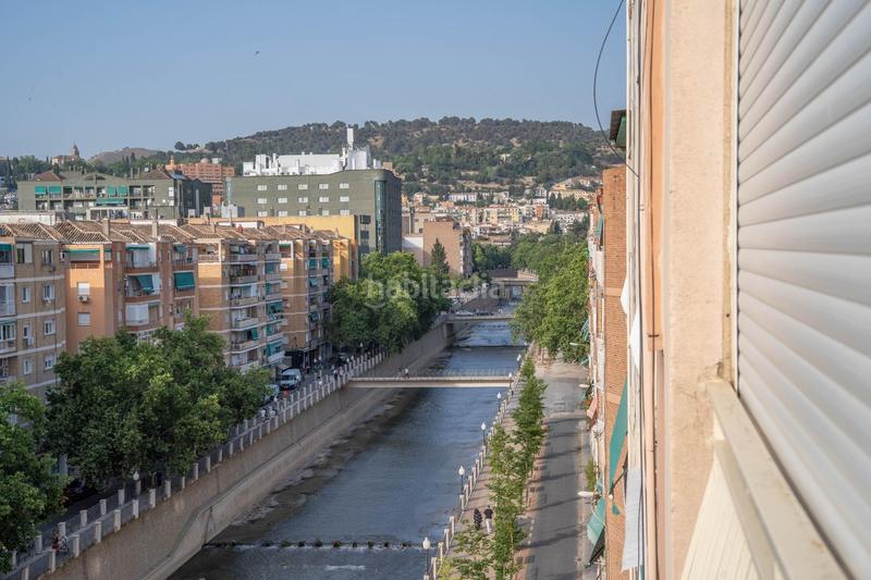 Foto f3ae8525-a570-4133-a84b-507a6afc31af. Ático en calle calle ribera del violón 8 ático palacio de congresos. en Granada