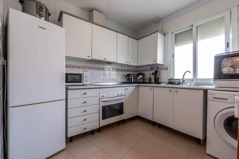 Foto 961ef72f-5d63-45b5-9be4-b67a57fe8e3d. Piso en calle del rosario en venta piso en el centro haciendo esquina en Cúllar Vega