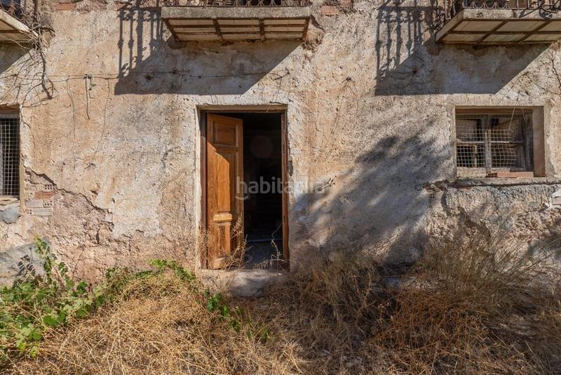 Foto 0db5a66c-602d-4e9c-bd76-ff39eee546d3. Masía en polígono 7 paraje 143 huerta vieja 408 venta de cortijo en cogollos vega en Cogollos de la Vega