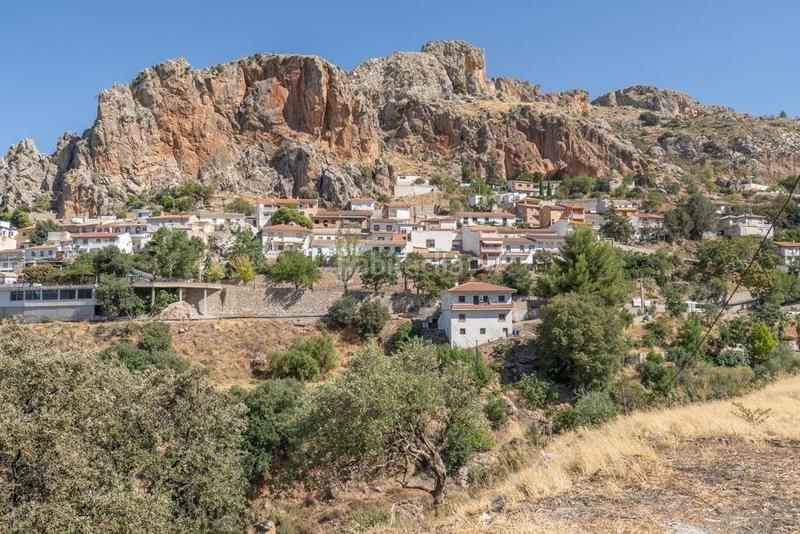 Foto 1acaf077-6856-4de2-a928-b4c16e8f45d1. Masía en polígono 7 paraje 143 huerta vieja 408 venta de cortijo en cogollos vega en Cogollos de la Vega