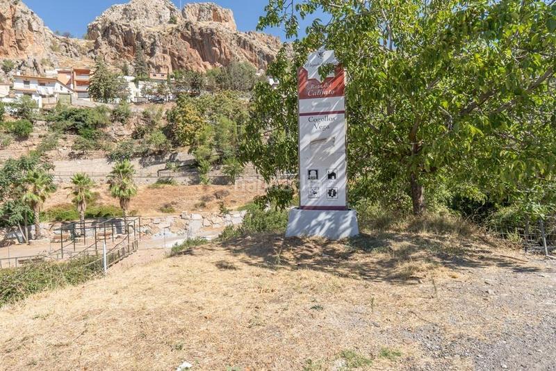 Foto bb79eea6-3138-4edf-925d-774e02f3a3b6. Masía en polígono 7 paraje 143 huerta vieja 408 venta de cortijo en cogollos vega en Cogollos de la Vega