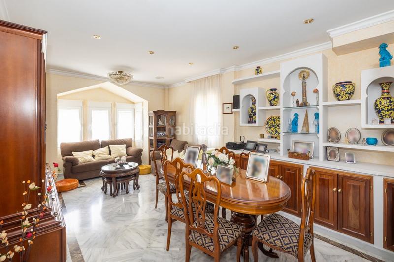 Foto f8731b6e-9809-4545-a10b-4a2cd71f23ac. Chalet en calle residencial el carmelo 56 maravilloso chalet de lujo en el carmelo en Ogíjares