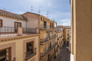 Appartement à Calle obispo hurtado 5. Piso en edificio emblemático de calle obispo hurtado
