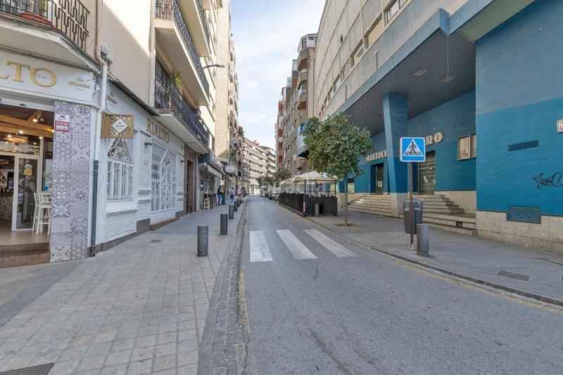 Foto 21d254a0-d0fa-4337-97c8-997382ba8e15. Àtic a calle águila 26 a Centro - Sagrario Granada