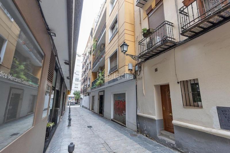 Foto 31e7dcf9-fa32-4ace-a08b-fb0de72f2d0c. Àtic a calle águila 26 a Centro - Sagrario Granada