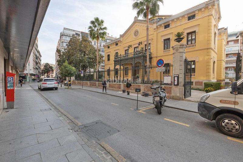 Foto 4631ce75-1c74-4028-8353-2c63dcffde3e. Àtic a calle águila 26 a Centro - Sagrario Granada