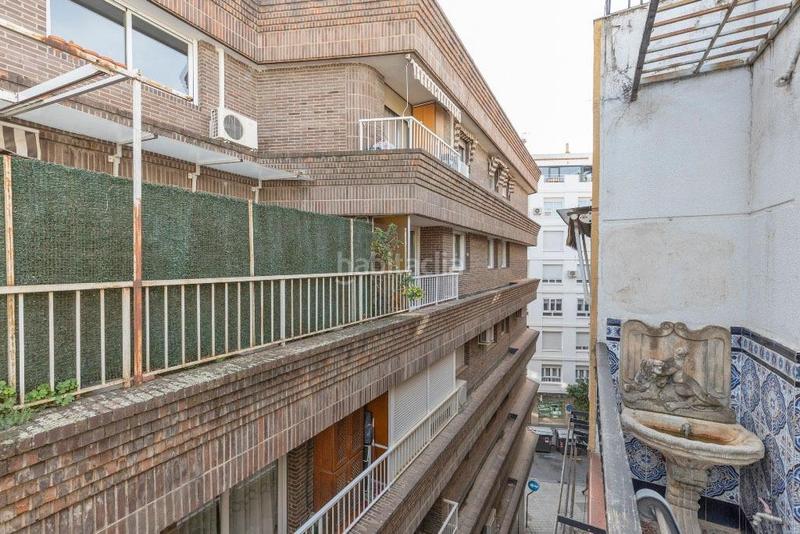 Foto a5821d08-c1a3-4188-b4fb-0a845295e432. Àtic a calle águila 26 a Centro - Sagrario Granada