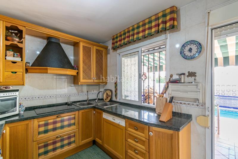 Foto fa4454a1-2bd0-41a0-8762-dbf87fde78cf. Maison jumelée dans calle de tarifa 6 dans Híjar Gabias (Las)