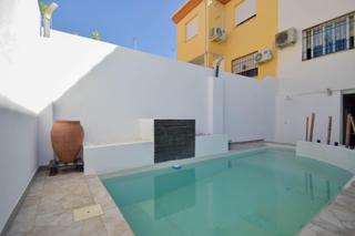 Maison jumelée  Calle esperanza 6. Adosada con piscina propia y amueblada totalmente