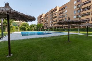 Àtic  Carretera antigua de málaga. Vive como en un resort, ático familiar con zonas comunes de ensu