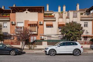 Pis a Avenida CIUDAD DEPORTIVA 4