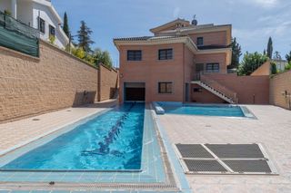 Chalet  Calle mistral(c.del aire i). Espectacular villa unifamiliar independiente con máxima privacid