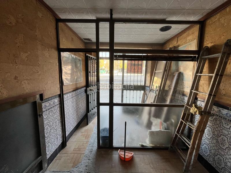 Foto d84e6f47-b628-43a2-ab7f-c1e2c168f53c. Local commercial dans plaza del triunfo 13 dans Centro - Sagrario Granada