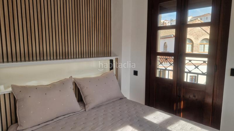 Foto 8cc96c3d-f3ef-4153-b72b-fc70a77b546b. Miete studiowohnung mit heizung in Centro - Sagrario Granada