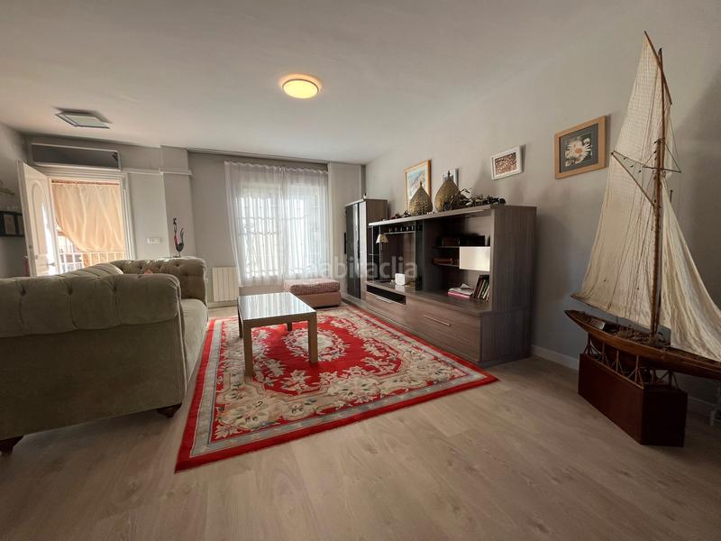 Foto 4bca1d3d-1cc8-49cf-a0cc-9d91691a4f62. Reihenhaus mit heizung parking in Ambroz Vegas del Genil