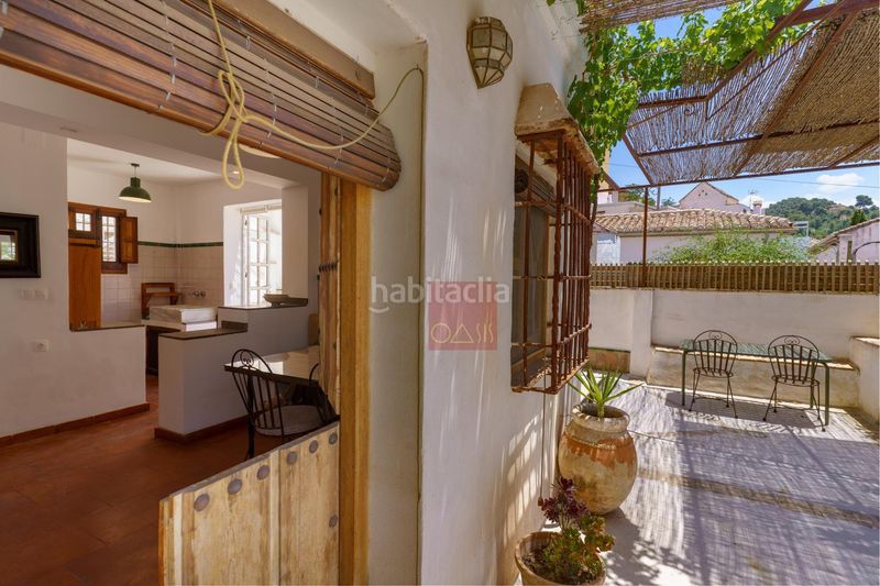 Foto ee8fdeb2-88b8-4c91-849d-3bee5eff27b2. Chalet con riscaldamento in Barrio de Albaicín Granada