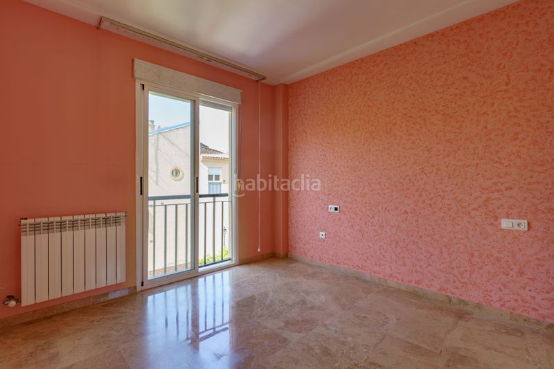 Foto 06f101d5-4332-4324-9014-9681431a7fb2. Casa aparellada amb calefacció aparcament a Ogíjares