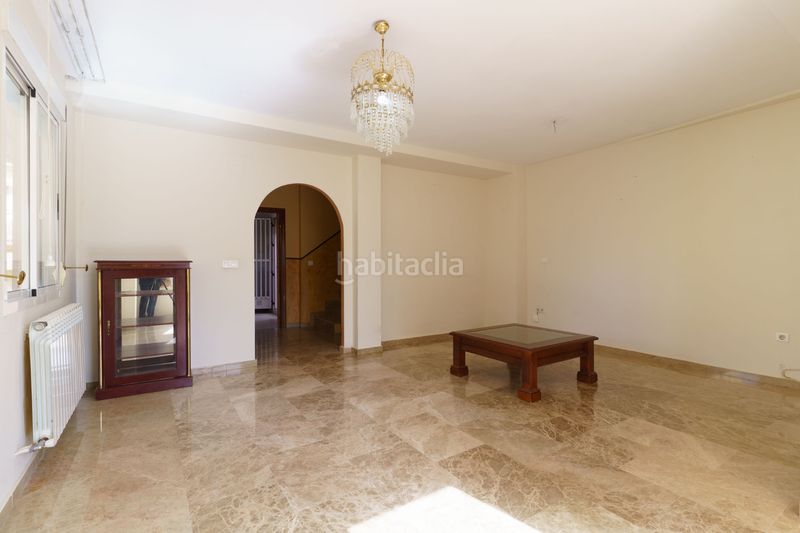 Foto c9f7bc6c-fb6e-45a9-87ed-13f294637275. Casa aparellada amb calefacció aparcament a Ogíjares