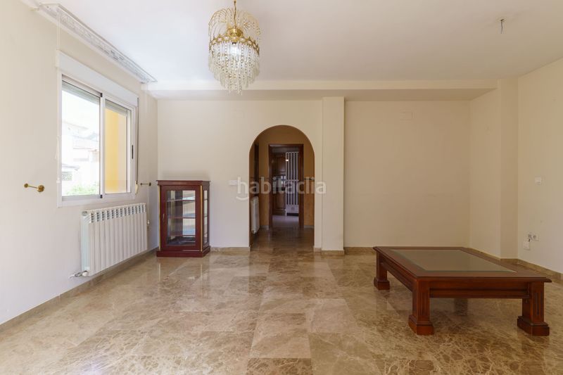 Foto d595228f-e3f0-4efc-84b0-71fa19321450. Casa aparellada amb calefacció aparcament a Ogíjares