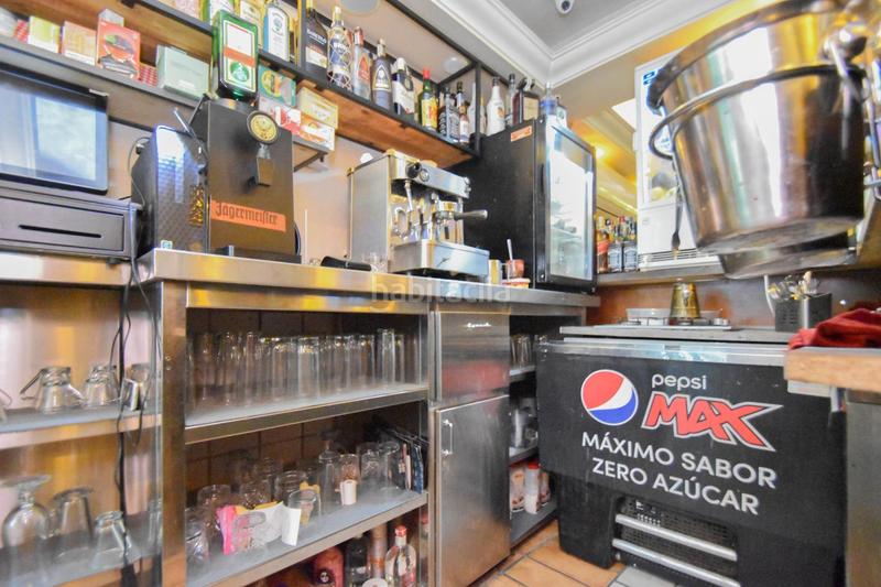 Foto 930dbee7-1873-4136-8cbd-47438e8695b9. Lloguer local comercial a Camino de Ronda Granada