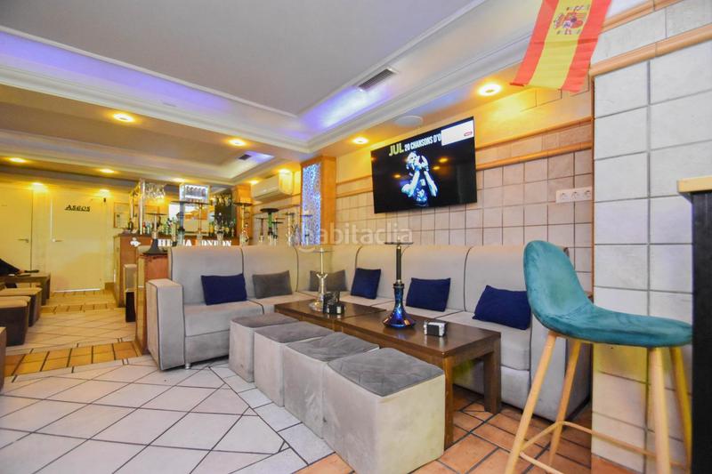 Foto e7bff103-9b33-48c6-8219-d38880240bb4. Rent business premise in Camino de Ronda Granada